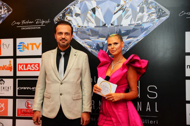 Mustafa Gülen, International Gold Media Awards 2021 röportaj alanında